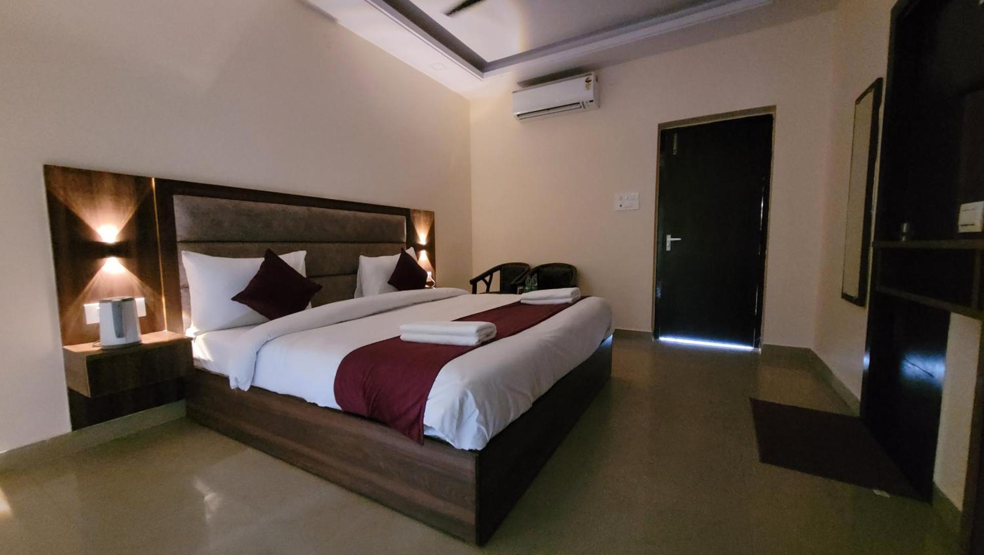 Hotel Keshav Nandan By The Shivaay Rishīkesh 외부 사진